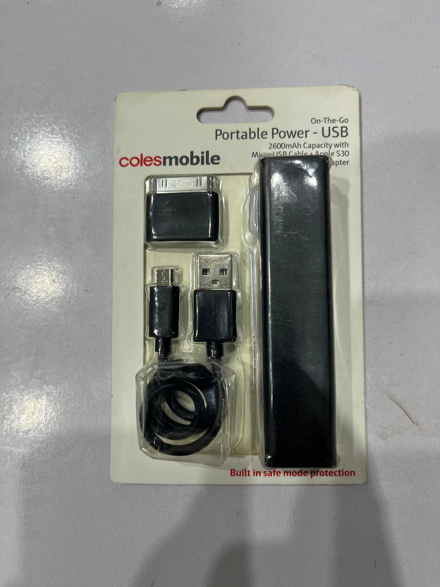 2600mAh Power Bank with Micro Cable & Apple Connector Adapter